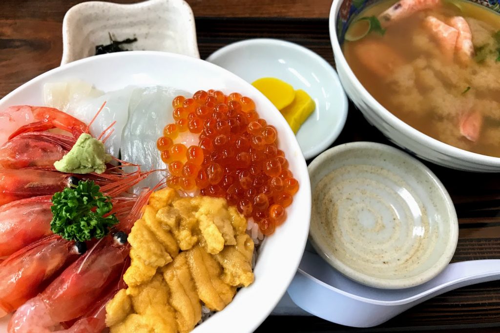積丹のうしおのうしお丼スペシャル
