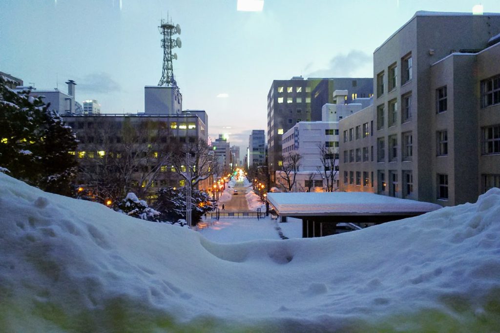 雪に包まれた札幌の街