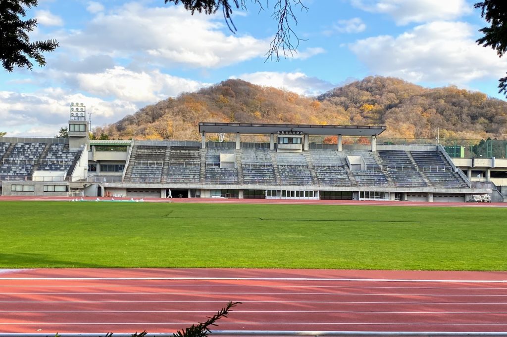 円山競技場
