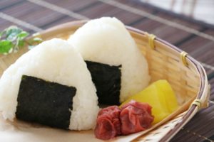 「ガッテン」おにぎりの美味しい作り方と握り方は？ふんわりホロホロ？