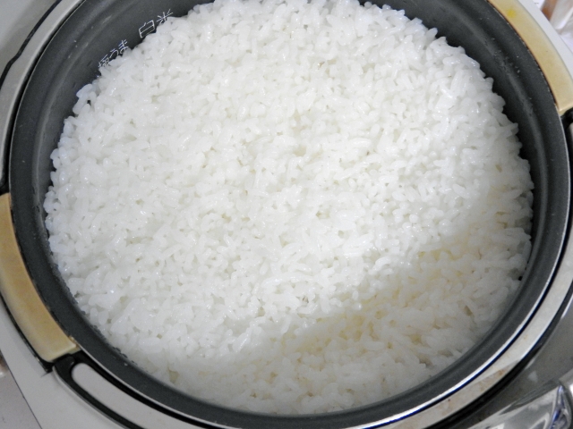 炊飯器