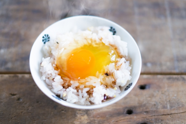 卵かけご飯と醤油