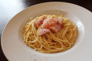 「シューイチ」リュウジのカマンベールカルボナーラのレンチンレシピ！