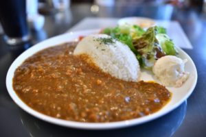 「ハナタカ」カレーの隠し味・調理法・保存方法!バターや梅干し?