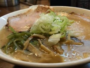 「アナザースカイ」札幌のラーメン「もぐら」！はみだすチャーシュー！