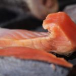 「ハナタカ」鮭（サーモン）のプロの目利き・保存法は？