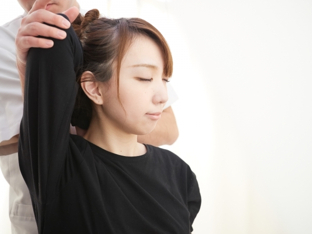 女性のストレッチ