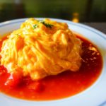 「デカ盛りハンター」はらぺこツインズ！トスカーナの巨大オムライスとカツカレー！