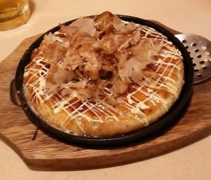 広瀬すずが「行列」でおすすめのお好み焼き！帯広「大地のあきんど」！