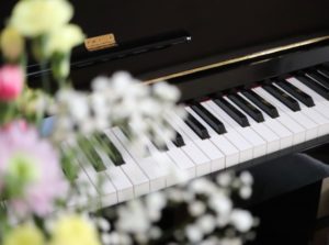 「ひらめきマネー」防音で音楽受験生殺到ホテル！24時間演奏可能でピアノ設置？