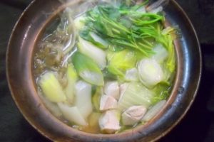 「にじいろジーン」水菜のフレンチ風鶏白湯鍋のレシピ！京都「.MOTOI」！