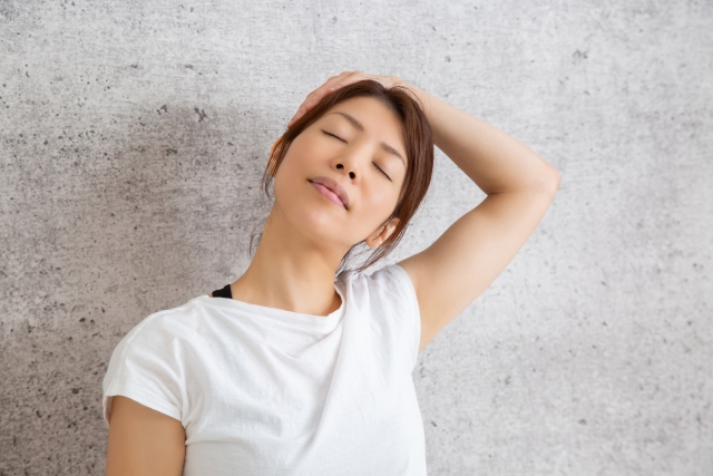 「所さんの目がテン」皮膚体操のやり方!首のコリ・肩のコリ・腰のコリ解消!