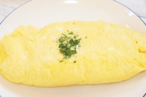 「ウワサのお客さま」味変たまごサンドのレシピ！小林よしひさのうまい棒でアレンジ！