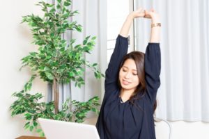【あさイチ】ファシアゆるゆる体操とつまんでゆらゆらのやり方？猫背やポッコリお腹解消？4月14日