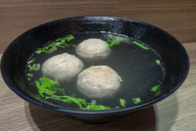 「プロフェッショナル」焼き鳥屋さんの鶏スープのレシピ!池川義輝の技！