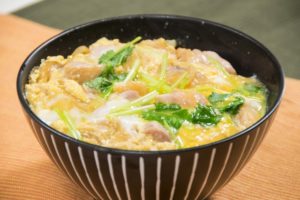 「噂の東京マガジン」なだ万流親子丼のレシピ！春野菜たっぷり！5月10日