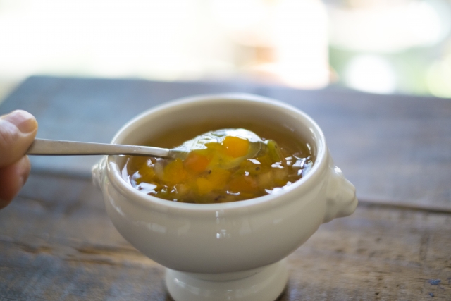 「プロフェッショナル」自家製パイナップルジャム・黒コショウ風味のレシピ！パティシエ・杉野英実が伝授！