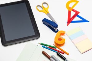 【ノンストップ】レトロ文房具人気？ツールペンケースピープやペインタブルスタンプ回転印？