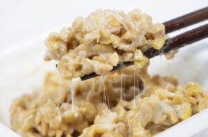 【ヒルナンデス】黒豆納豆バニラアイスクリームのレシピ！納豆ペーストのアレンジレシピも？4月8日