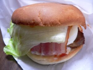 【バナナマンのせっかくグルメ】佐世保バーガー BigMan（ビッグマン） のお取り寄せ！上京町本店！