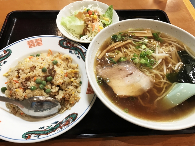 【ノンストップ】コンニラモヤ半チャンラーメンセットのレシピ？ずん飯尾ワリカツ飯！