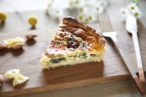 【ZIP】筑前煮のキッシュのレシピ！浅野まみこがコンビニ食材で？