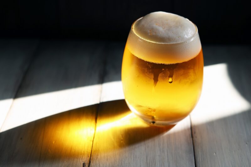 アサヒホワイトビールの口コミや味は？予約販売や価格やCMタイアップ曲は？